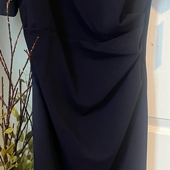 Beautiful elegant Maggie London dress, NWT too small for me. Dark navy. - Picture 2 of 7